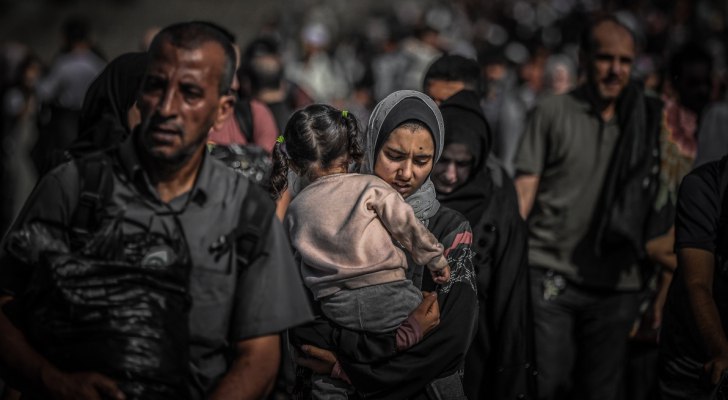..ارتفاع حصيلة شهداء غزة إلى 35,456 شهيدا والعدو الصهيوني يحاصر مستشفى العودة